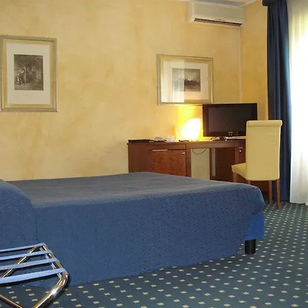 Maria 4* Desenzano del Garda