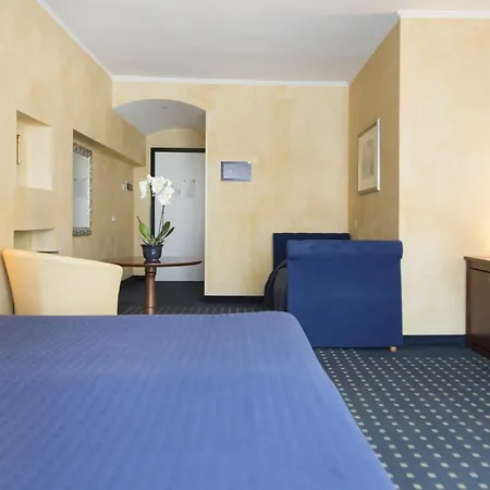 Maria Hotel