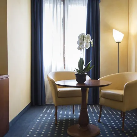 Maria 4* Desenzano del Garda