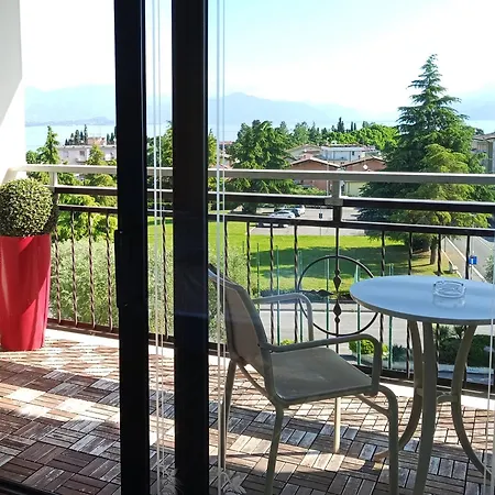 Maria Desenzano del Garda