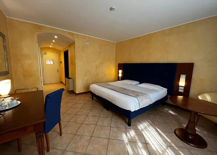 Maria Hotel 4*